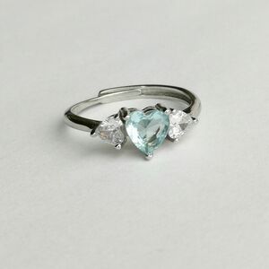 Blue Topaz Heart Cut gemstone ring Size 7 adjustable Sterling Silver 🆕